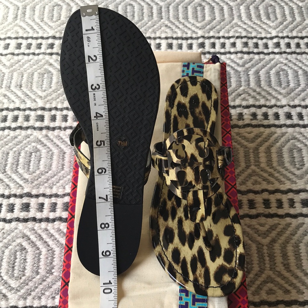 🆕Tory Burch Miller Printed Patent Leather Sandals - Picture 6 of 8